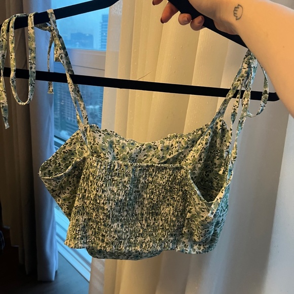 Ditsy floral cropped top - Picture 5 of 5